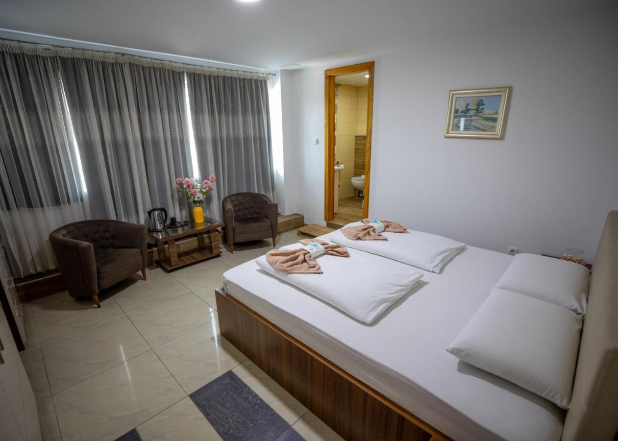 Guest House Agropapuk Sid község Kültér fotó